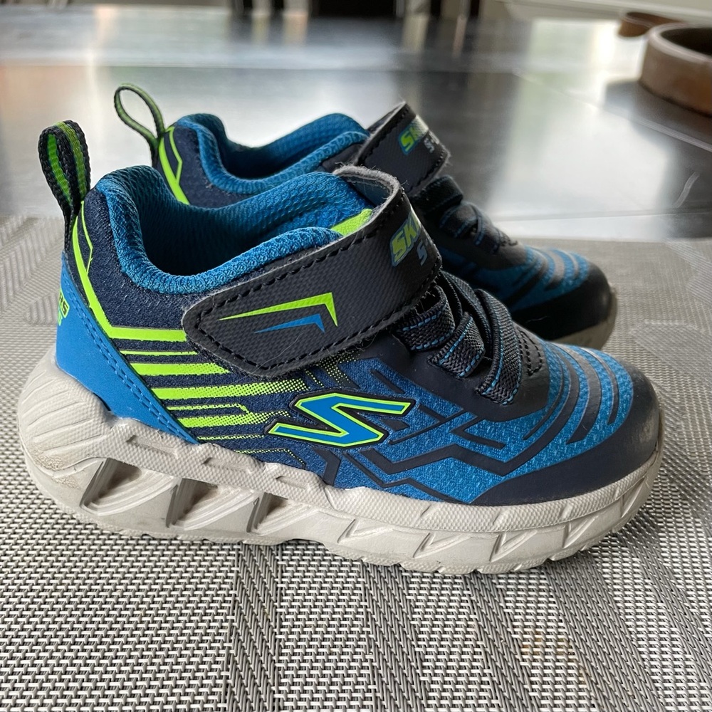 LAST CHANCE Baby boy Skechers light-up shoes